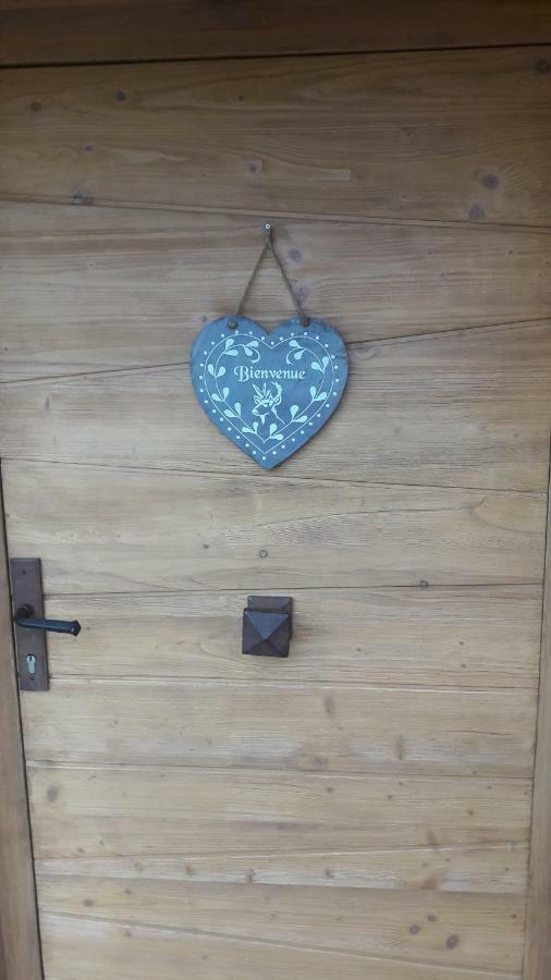 La Maison Des Coeurs Attignat-Oncin Luaran gambar