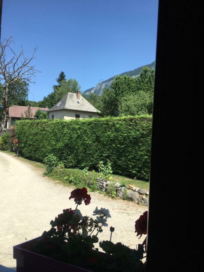 La Maison Des Coeurs Attignat-Oncin Luaran gambar
